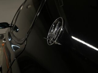 2007 Maserati Quattroporte V, чёрный, 2300000 рублей, вид 3