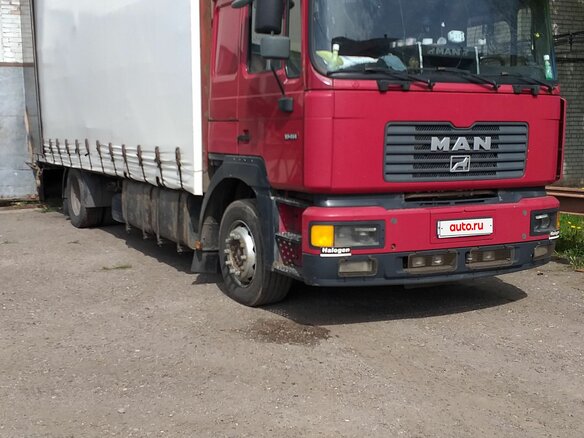 2000 MAN F 2000, красный, 1500000 рублей