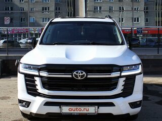 2010 Toyota Land Cruiser 200 Series, белый, 3980000 рублей, вид 2
