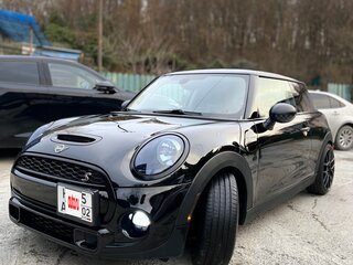 2018 Mini Hatch Cooper S III (F55/F56), чёрный, 2500000 рублей, вид 3