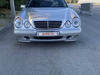 1997 Mercedes-Benz E-Класс 240 II (W210, S210), серебристый, 1500000 рублей, вид 2