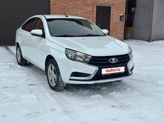 2017 Lada (ВАЗ) Vesta I, белый, 785000 рублей, вид 4
