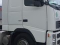 2005 Volvo FH, белый - вид 2