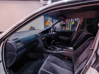 1996 Toyota Mark II VIII (X100), белый, 690000 рублей, вид 3