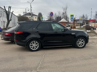 2017 Land Rover Discovery V, чёрный, 3450000 рублей, вид 2