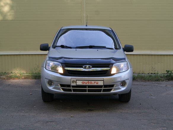 2013 Lada (ВАЗ) Granta I, серебристый - вид 1