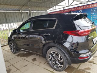 2019 Kia Sportage IV Рестайлинг, чёрный, 2950000 рублей, вид 4