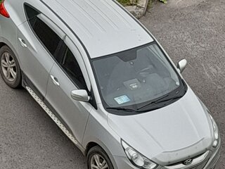 2013 Hyundai ix35 I, серебристый, 1450000 рублей, вид 1