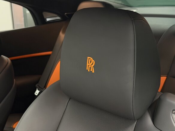 2022 Rolls-Royce Wraith, чёрный, 53000000 рублей - вид 24