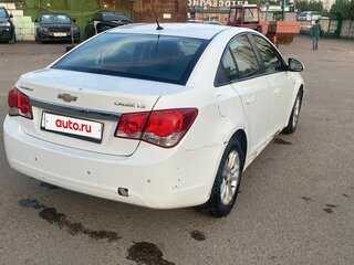 2011 Chevrolet Cruze I, белый, 450000 рублей, вид 5