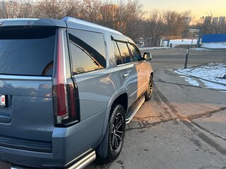 2016 Cadillac Escalade IV, серый, 3650000 рублей, вид 2