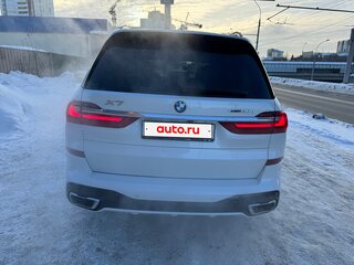 2021 BMW X7 30d I (G07), белый, 8800000 рублей, вид 4