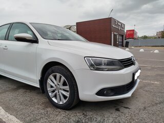 2014 Volkswagen Jetta VI, белый, 1210000 рублей, вид 2