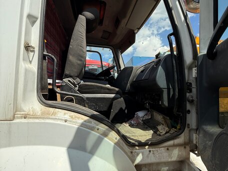 2014 Ford Cargo 41xx, белый, 999999 рублей, вид 3