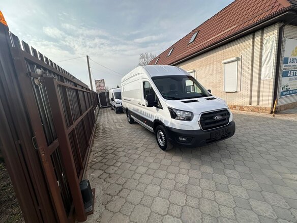 2023 Ford Transit, белый, 4200000 рублей - вид 1