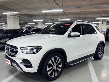 2024 Mercedes-Benz GLE 300 d II (V167) Рестайлинг, белый, 8900000 рублей, вид 3