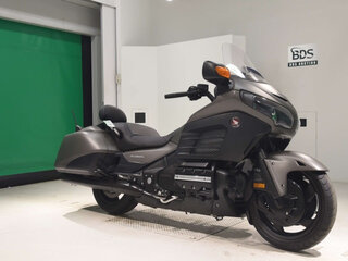 2017 Honda GL 1800 Gold Wing, серый, 1600000 рублей, вид 3