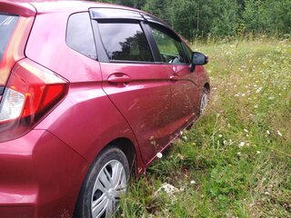 2019 Honda Fit III Рестайлинг, розовый, 1250000 рублей, вид 4