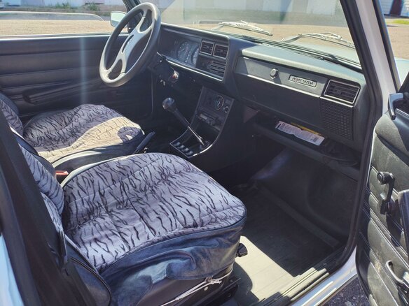 2003 Lada (ВАЗ) 2107, белый, 400000 рублей - вид 5