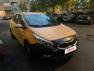 2013 Kia Ceed II, жёлтый, 520000 рублей, вид 2