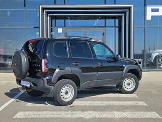 2023 Lada (ВАЗ) Niva Travel I, чёрный, 977000 рублей, вид 4