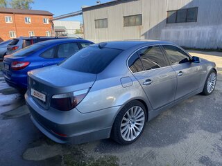 2006 BMW 5 серии 525xi V (E60/E61), серый, 1350000 рублей, вид 5
