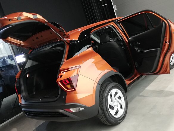 2025 Solaris HC, оранжевый, 2935000 рублей - вид 6
