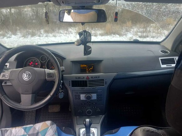 2005 Opel Astra H, серый, 600000 рублей - вид 15