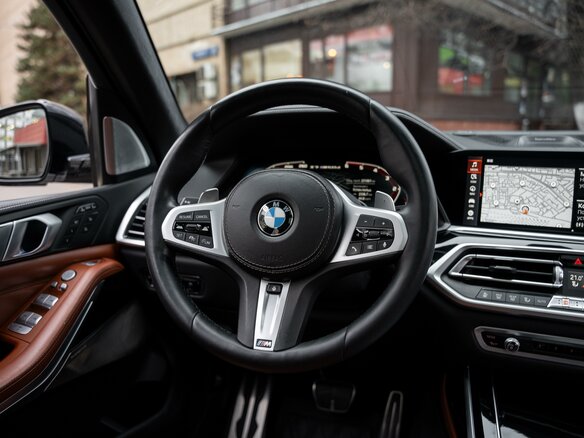 2019 BMW X7 M50d I (G07), белый - вид 17