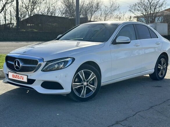 2014 Mercedes-Benz C-Класс 180 IV (W205), белый, 2050000 рублей