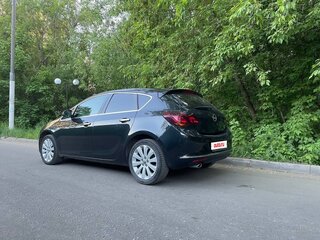 2014 Opel Astra J Рестайлинг, чёрный, 1200000 рублей, вид 5