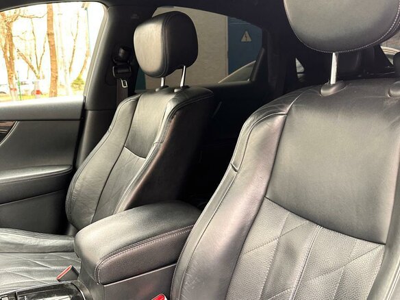 2014 Infiniti QX70, чёрный, 2120000 рублей - вид 8