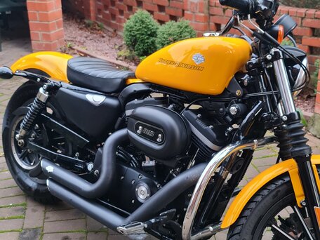 2011 Harley-Davidson Sportster 883, жёлтый, 799000 рублей, вид 4