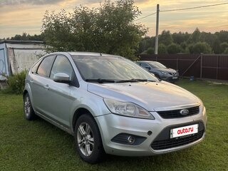 2008 Ford Focus II Рестайлинг, серебристый, 350000 рублей, вид 2
