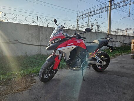 2022 Ducati Multistrada V4, красный, 2099000 рублей, вид 1
