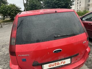 2002 Ford Fusion I, красный, 300000 рублей, вид 5