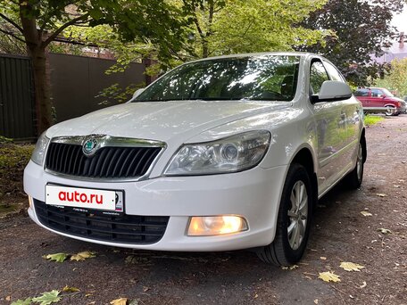 2012 Skoda Octavia II (A5) Рестайлинг, белый, 820000 рублей, вид 2
