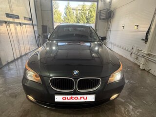 2008 BMW 5 серии 520i V (E60/E61) Рестайлинг, зелёный, 900000 рублей, вид 1