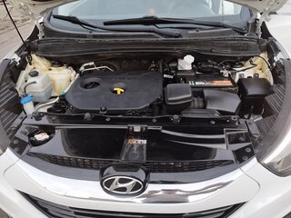 2015 Hyundai ix35 I Рестайлинг, белый, 1300000 рублей, вид 3