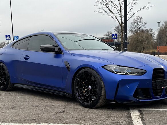 2022 BMW M4 Competition Package G82/G83, синий, 10850000 рублей - вид 2