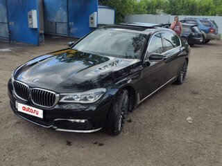 2015 BMW 7 серии Long 730Ld xDrive VI (G11/G12), чёрный, 3500000 рублей, вид 3