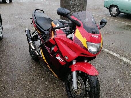 1997 Honda CBR 600F, красный, 340000 рублей, вид 1