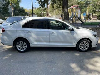 2020 Volkswagen Polo VI, белый, 1850000 рублей, вид 2