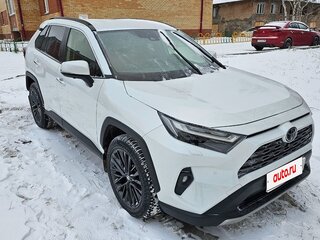 2022 Toyota RAV4 V (XA50), белый, 4500000 рублей, вид 1