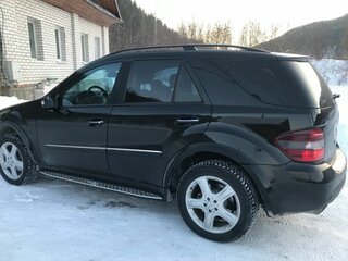 2007 Mercedes-Benz M-Класс 320 II (W164), чёрный, 1850000 рублей, вид 2