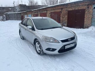 2009 Ford Focus II Рестайлинг, серебристый, 755000 рублей, вид 3