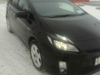 2011 Toyota Prius III (XW30), чёрный, 1330000 рублей, вид 2