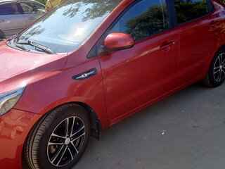 2012 Kia Rio 5-speed III, пурпурный, 630000 рублей, вид 3