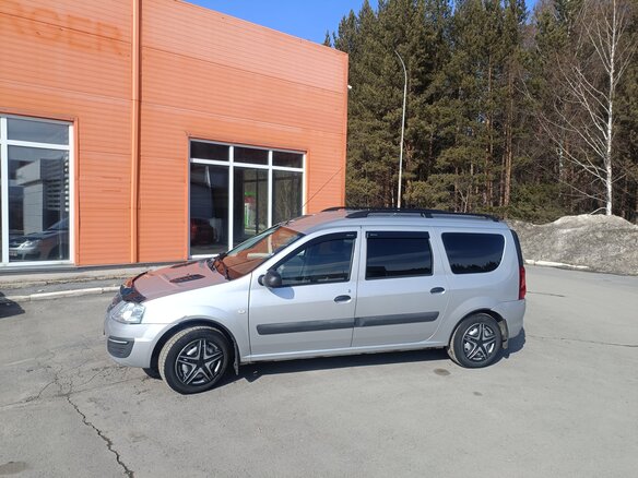 2019 Lada (ВАЗ) Largus I, серебристый, 1100000 рублей - вид 4