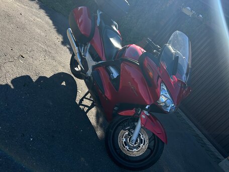 2002 Honda ST 1300, красный, 700000 рублей, вид 3